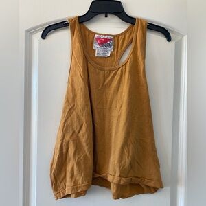 Address Unknown by India Garmets Mustard Tank - Size Large - EUC